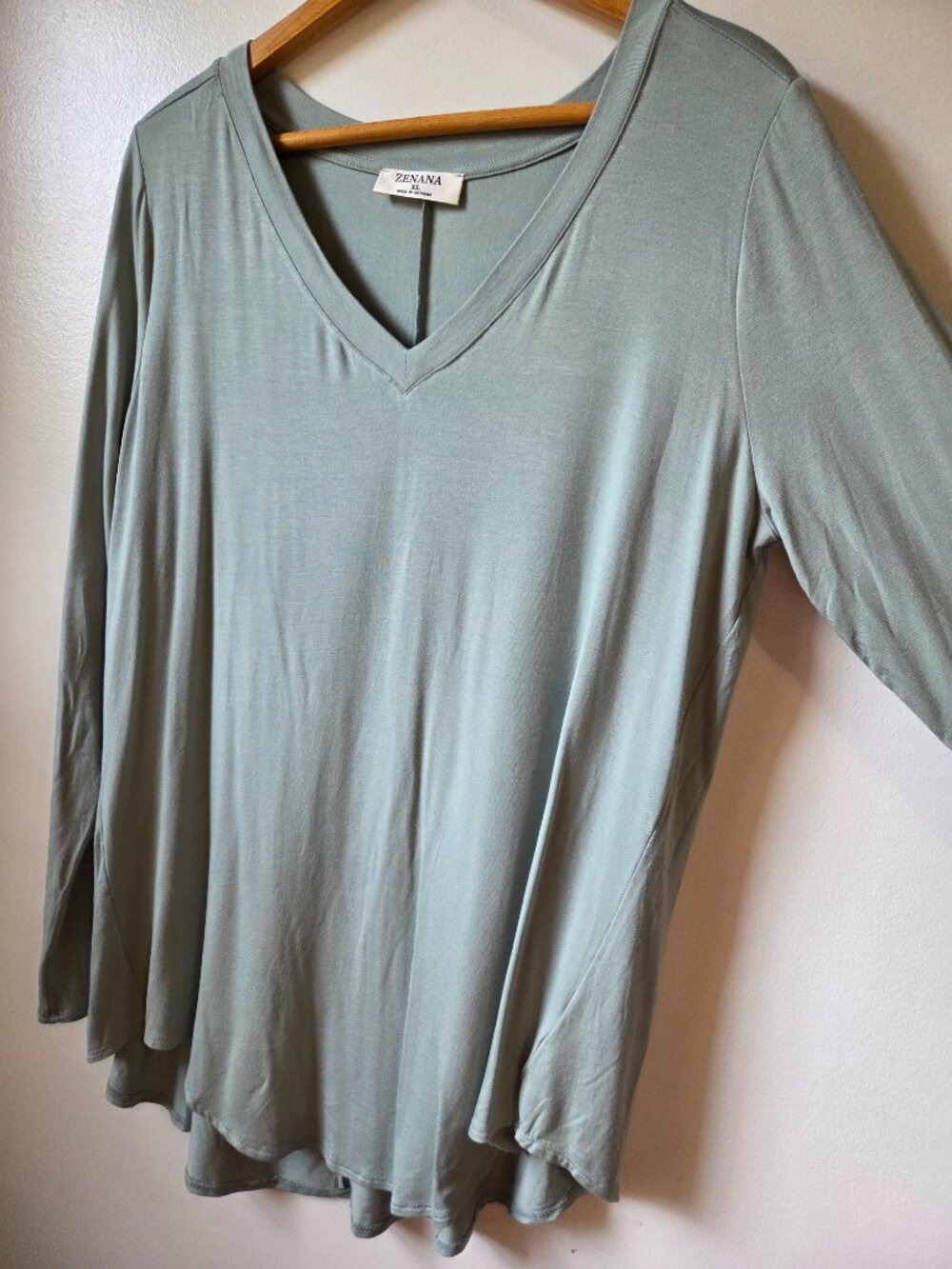 NEVER WORN ZENANA BABY BLUE SUPER SOFT V NECK LONG SLEEVE TEE SIZE XL - Picture 2 of 14